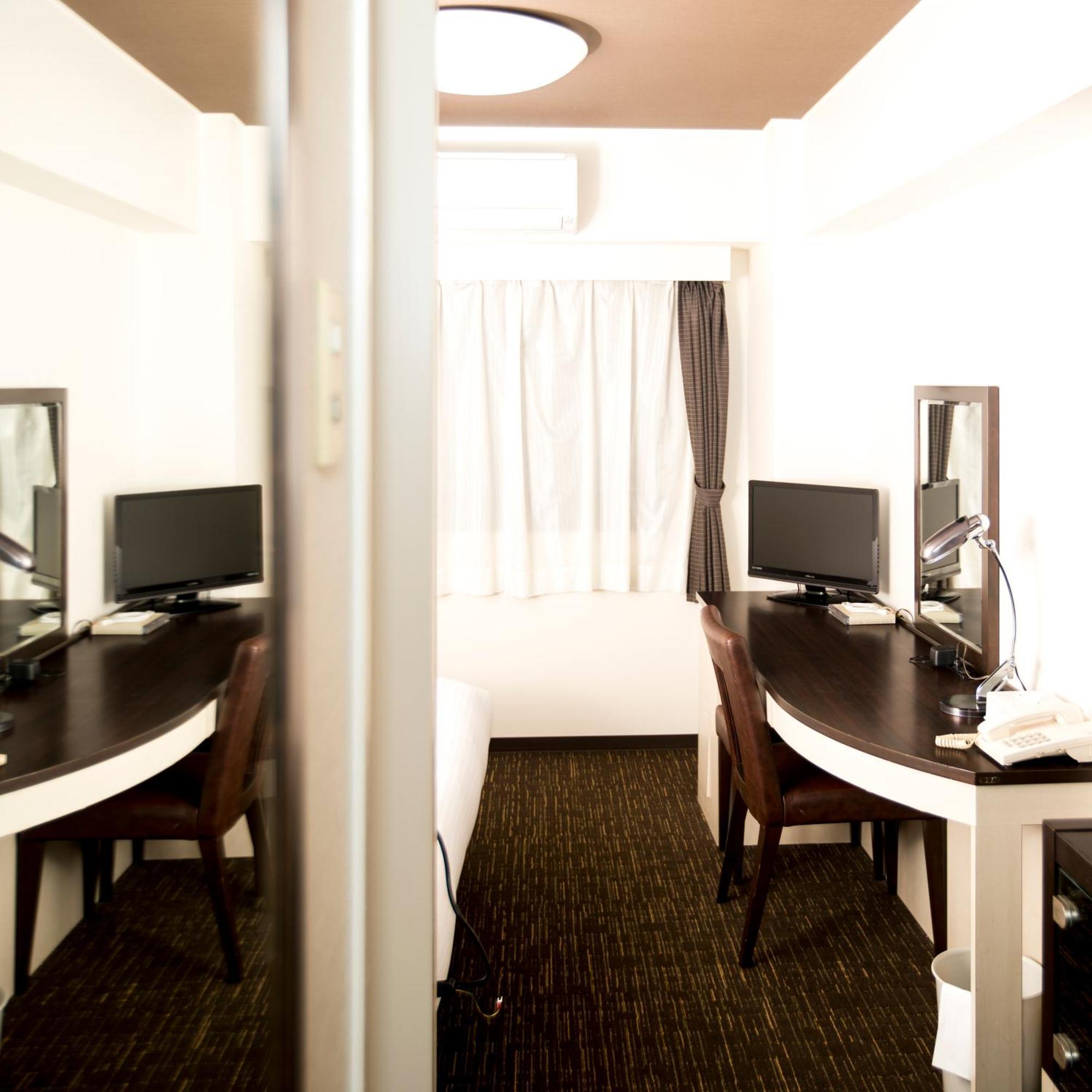 Flexstay Inn Kawasaki Kaizuka Bagian luar foto